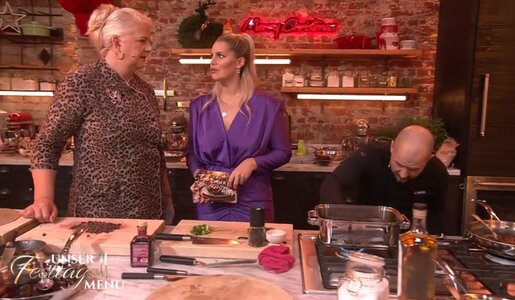 Schockmoment bei „Unser Festtagsmenü“: „Das große Backen“-Star verletzt! | © Sat.1/Screenshot