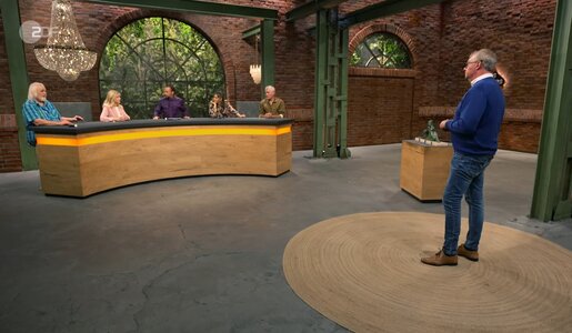 „Bares für Rares“ mit neuem Look – nicht alle Trödel-Fans begeistert | © ZDF