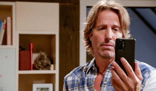 ARD bestätigt nächstes Liebes-Aus: DIESES „Rote Rosen“-Paar trennt sich endgültig | © NDR/ARD/Screenshot