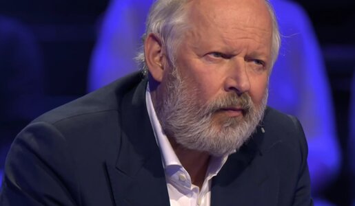 „Der Quiz-Champion“: „Tatort“-Star Axel Milberg scheitert an Jugendwort-Frage | © ZDF/Screenshot