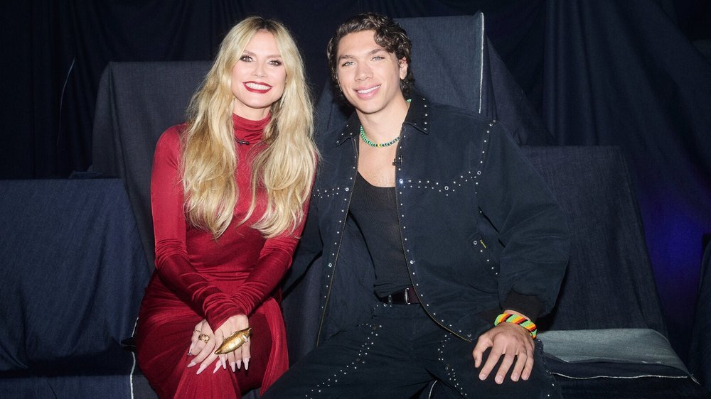 "GNTM" mit Elias Becker: So erfolgreich ist seine Model-Karriere | © ProSieben