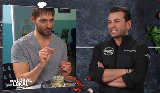 Schreck bei „Mein Lokal, Dein Lokal“: Gast beißt sich fast einen Zahn aus! | © KabelEins/Screenshot