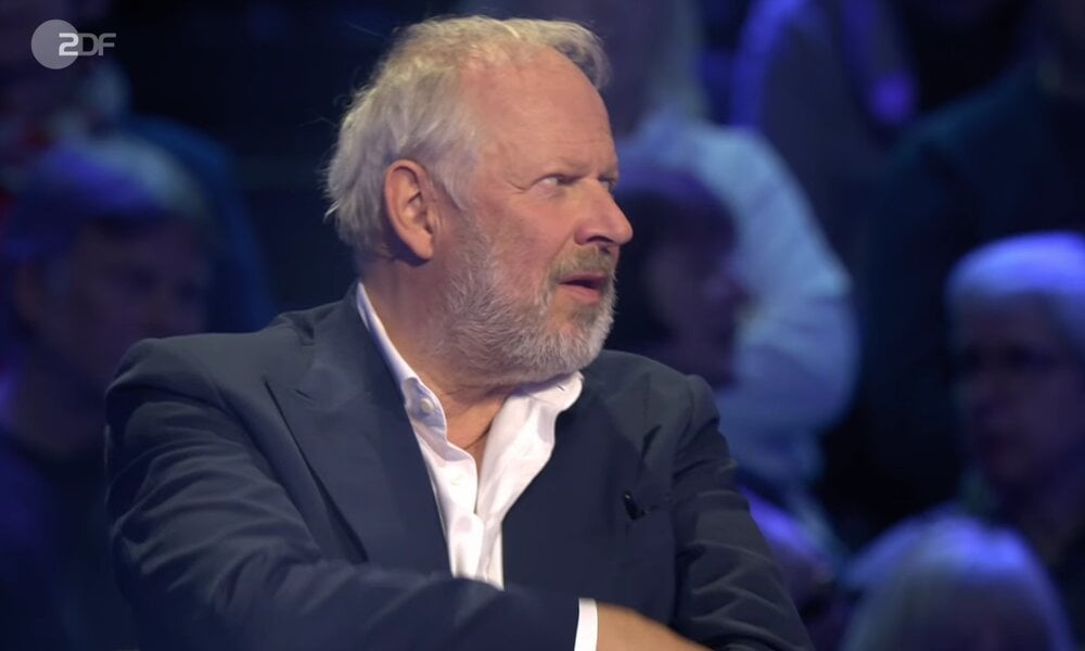 „Der Quiz-Champion“-Finale: „Tatort“-Star blamiert sich bei simpler Rechtschreibfrage | © ZDF/Screenshot