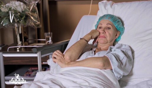 „Die Geissens“: Nach 22.000-Euro-Beauty-OP – Carmen Geiss zeigt ihr neues Gesicht! | © RTLZWEI/Screenshot