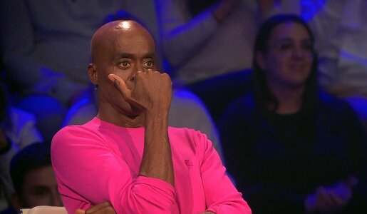 Blamage bei „Das Supertalent“: Kult-Kandidat fliegt unter Buh-Rufen von der Bühne | © RTL/Screenshot