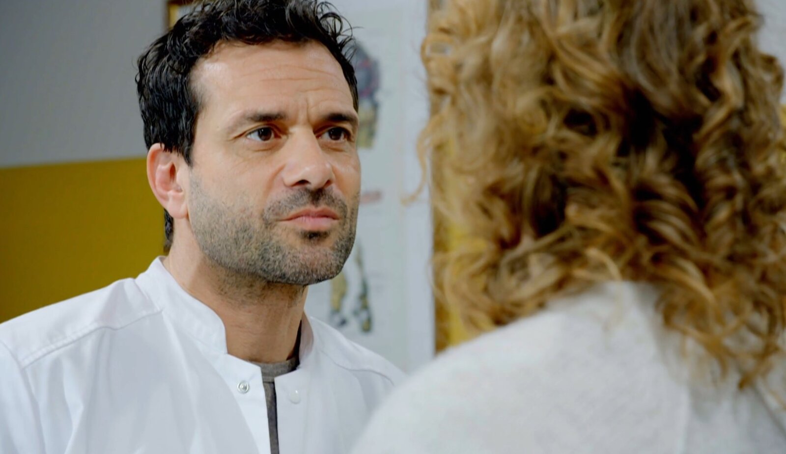 Die Landarztpraxis“: Schock für Ella – Chris' Ex zieht wieder bei ihm ein!