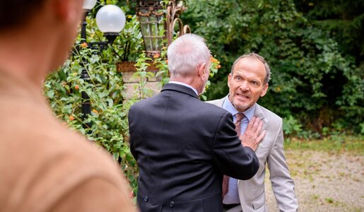 „Sturm der Liebe“: Heimliche Affaire fliegt auf! Markus erwischt Katja mit Vincent | © ARD/WDR/Christof Arnold