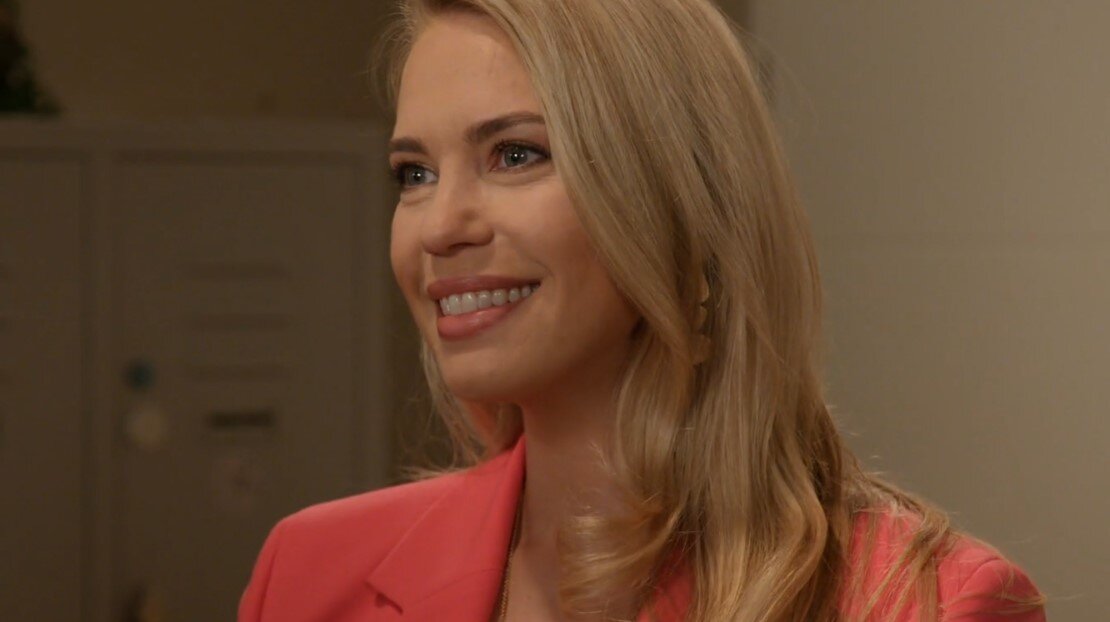 „Rote Rosen“: Amelie macht Arthur einen Heiratsantrag – Sagt er Ja? | © NDR/ARD/Screenshot