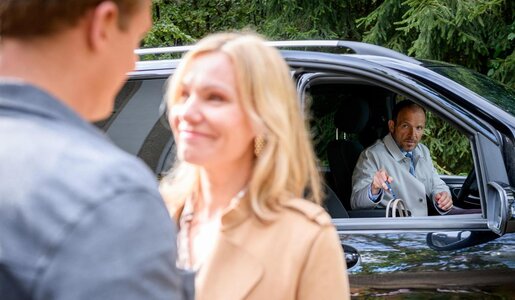 „Sturm der Liebe“: Endgültiger Abschied? ER will den Fürstenhof verlassen | © ARD/WDR/Christof Arnold