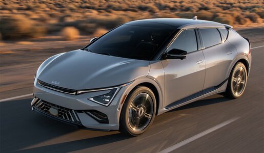 Das schicke Crossover-Modell KIA EV6 bekam kürzlich eine gelungene Modellpflege. | © KIA