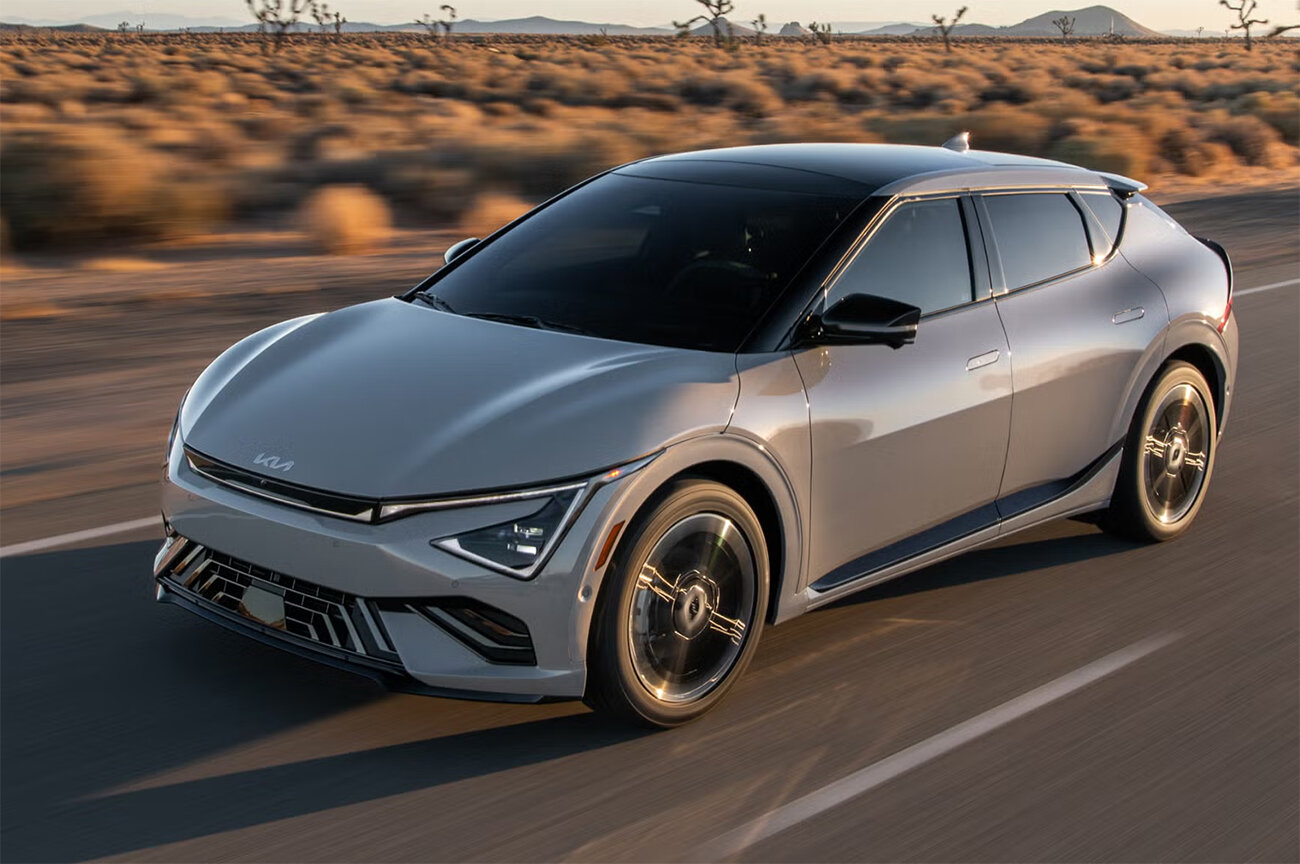 Das schicke Crossover-Modell KIA EV6 bekam kürzlich eine gelungene Modellpflege. | © KIA