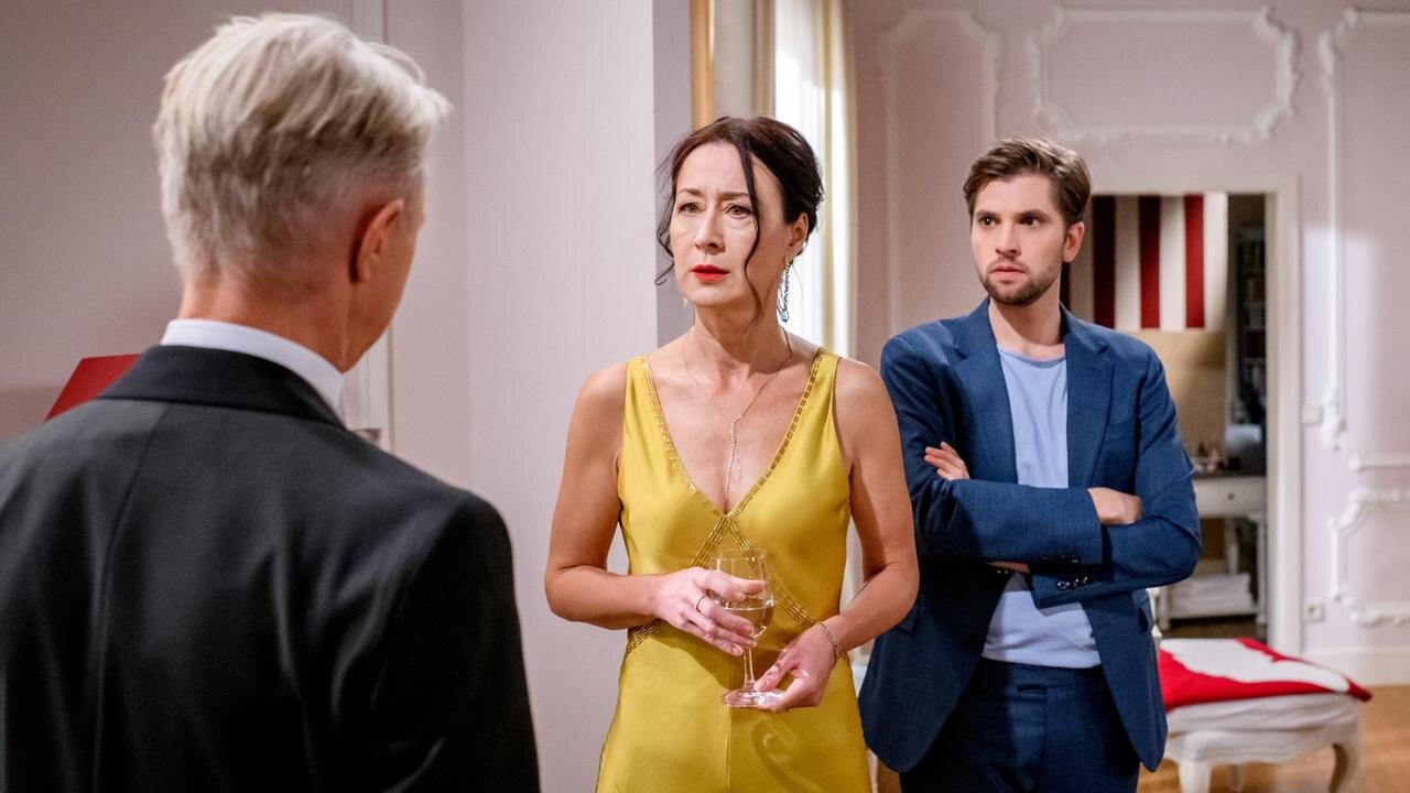 „Sturm der Liebe“: Nach brutaler Drohung – Sophia trifft drastische Entscheidung | © ARD/WDR/Christof Arnold