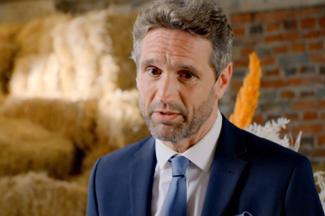 „Die Landarztpraxis“: Bittere Wahrheit – darum fehlt Sarah bei Isas Hochzeit | © SAT.1/Screenshot