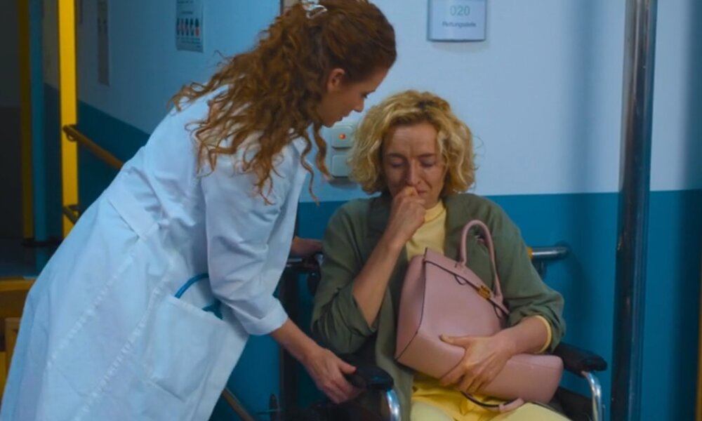 „Die Spreewaldklinik“ bangt um Doreen – droht jetzt der erste Serientod? | © SAT.1/Screenshot