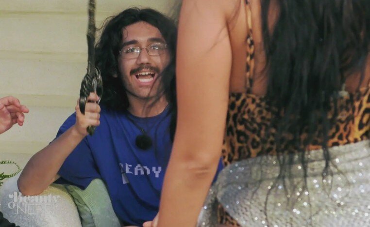 „Beauty & The Nerd“-Eklat: „Du bist eine Schande für deine Familie!“ – Nerd rastet völlig aus | © ProSieben/Screenshot