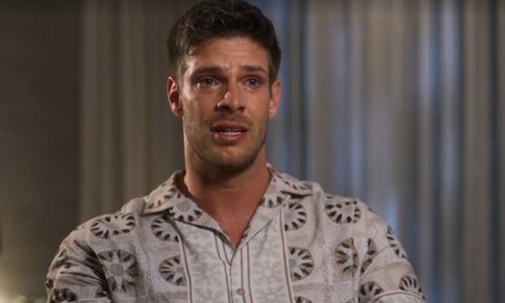 Tränen-Abschied bei „Die Bachelors“: Kandidatin wirft freiwillig hin | © RTL/Screenshot