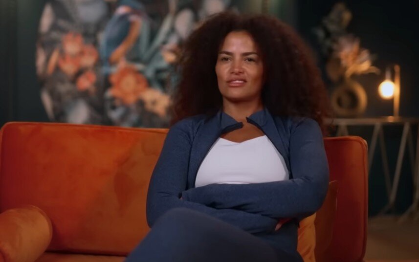 „Die Bachelors“: Vivis Kuss-Geständnis sorgt für Mega-Drama | © RTL/Screenshot