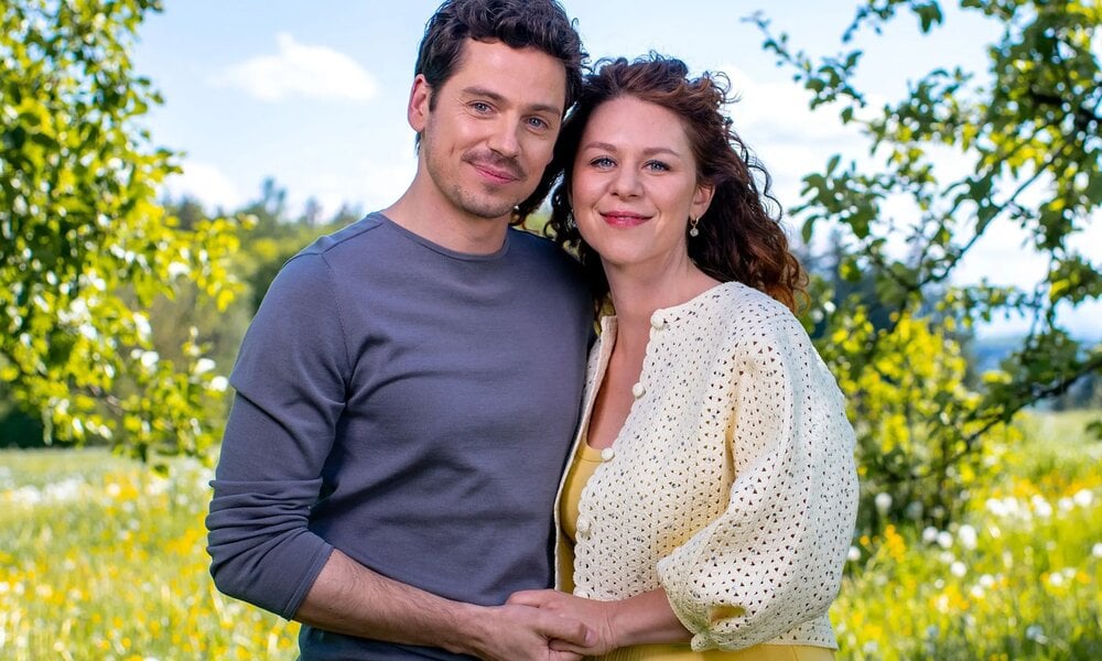 Fanny Schätzl (Johanna Graen) und Kilian Rudloff (Anthony Paul). | © ARD