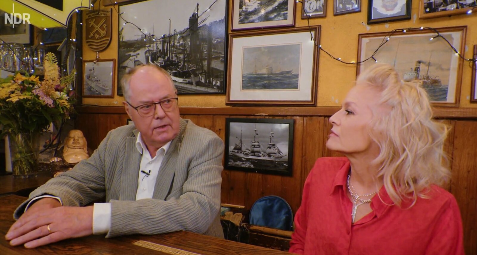 „Inas Nacht“: „Durchgeknallt!“ – Peer Steinbrück spottet über Wolfang Kubicki | © NDR/Screenshot