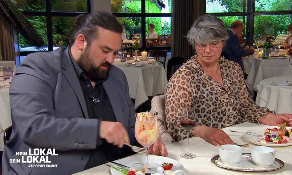 „Mein Lokal, Dein Lokal“: Dessert-Drama! Plötzlich fliegen die Fetzen | © KabelEins/Screenshot