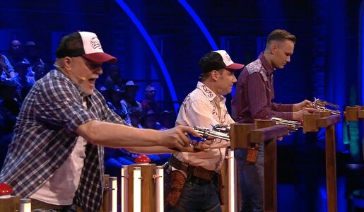 Stefan Raab und Michael „Bully“ Herbig sorgen für Show-Premiere | © RTL/Screenshot