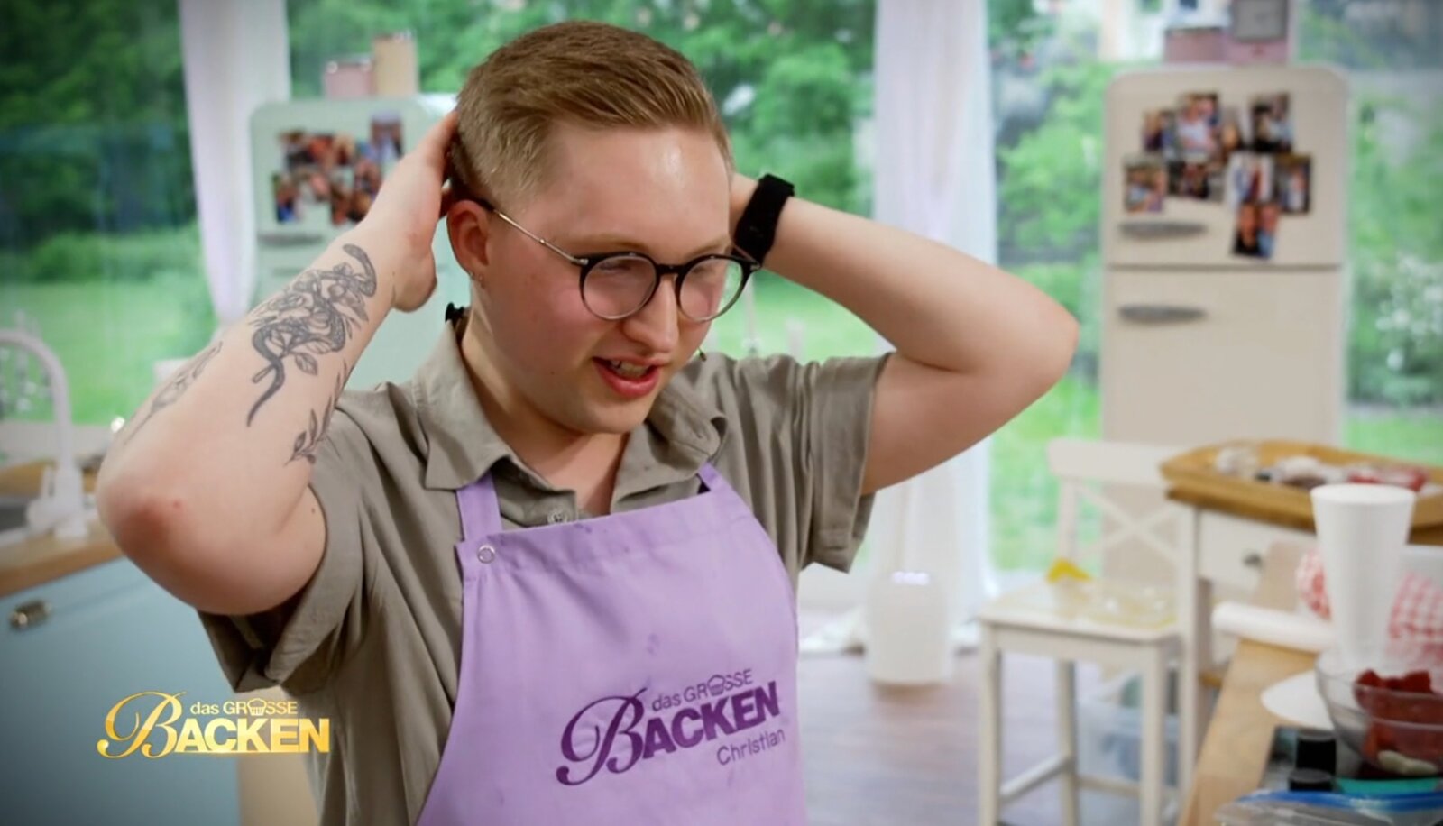 „Abbruch! Abbruch!“ – „Das große Backen“-Kandidat sorgt für Schreckmoment | © Sat.1/Screenshot