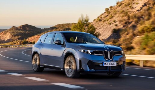 BMW IX3 | © BMW