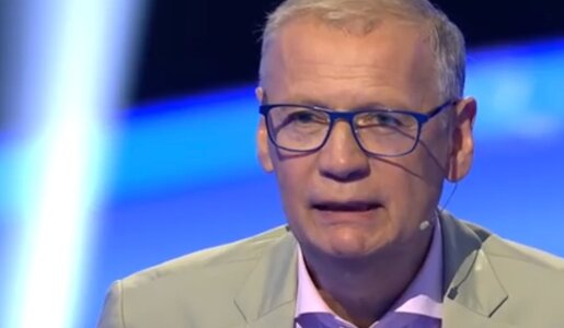 „Der Quiz-Champion“: Günther Jauch zockt die Experten reihenweise ab | © ZDF/Screenshot