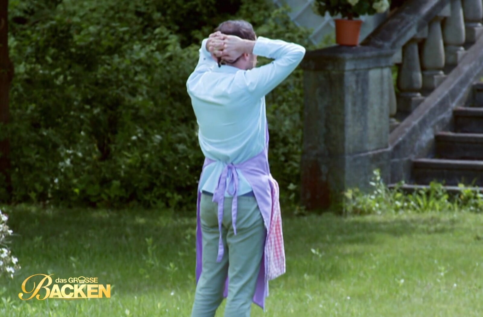 „Das große Backen“: „Ich kann nicht mehr!“ – Kandidat stürmt verzweifelt aus dem Backzelt | © Sat.1/Screenshot