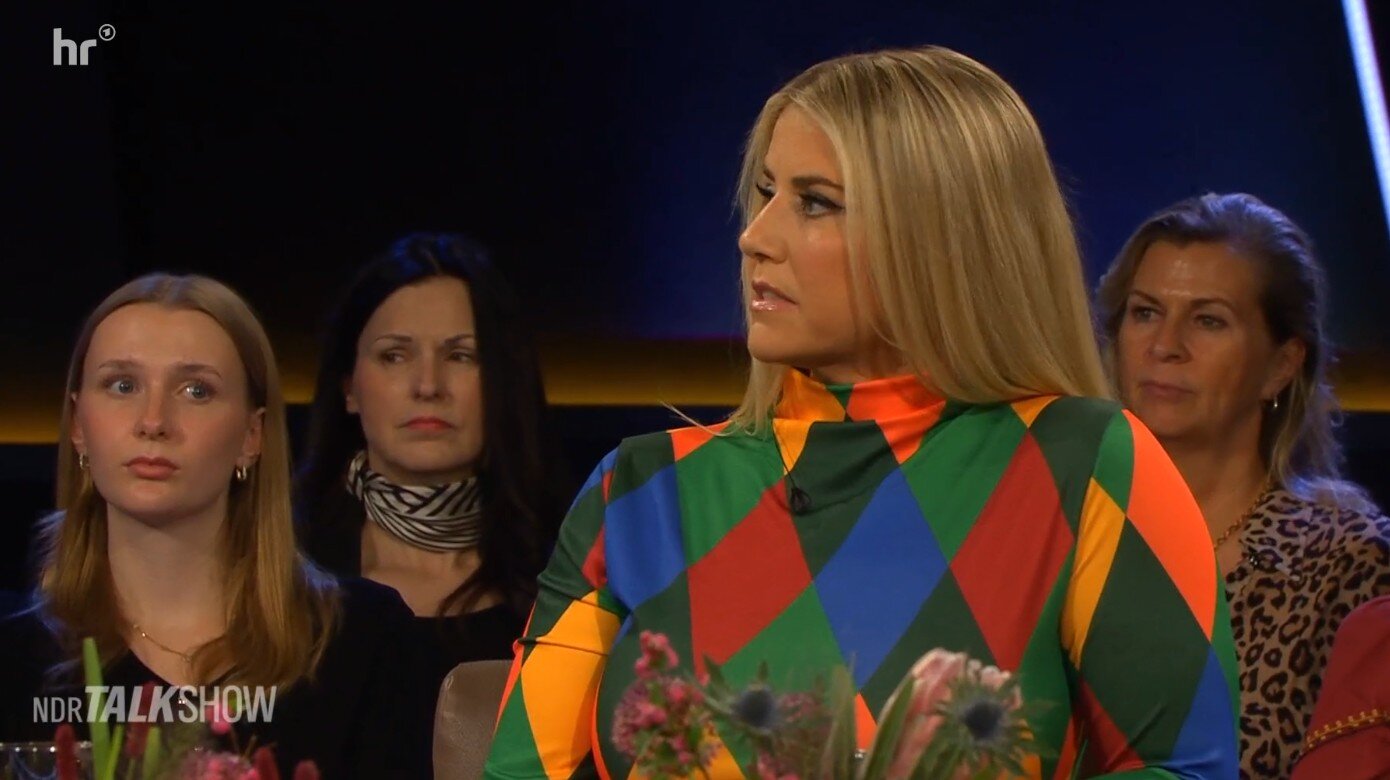 „NDR Talk Show“: Blackout im Studio! Bei Beatrice Egli geht plötzlich das Licht aus | © NDR/Screenshot