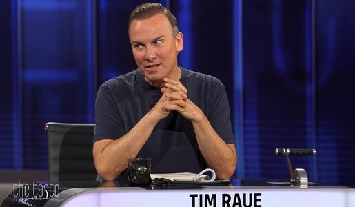 „The Taste“: Tim Raue ätzt gegen Coach-Neuling Steffen Henssler – „Weiß gar nicht, ob er kochen kann!“ | © SAT.1/Screenshot