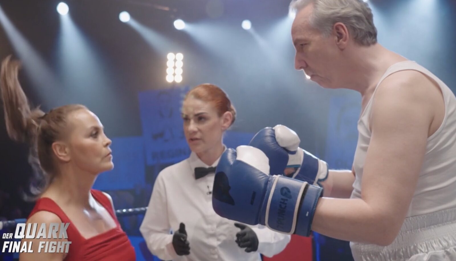 „Wer stiehlt mir die Show?“: Olli Schulz stichelt gegen Stefan Raab – nach seinem Comeback-Flop | © ProSieben/Screenshot