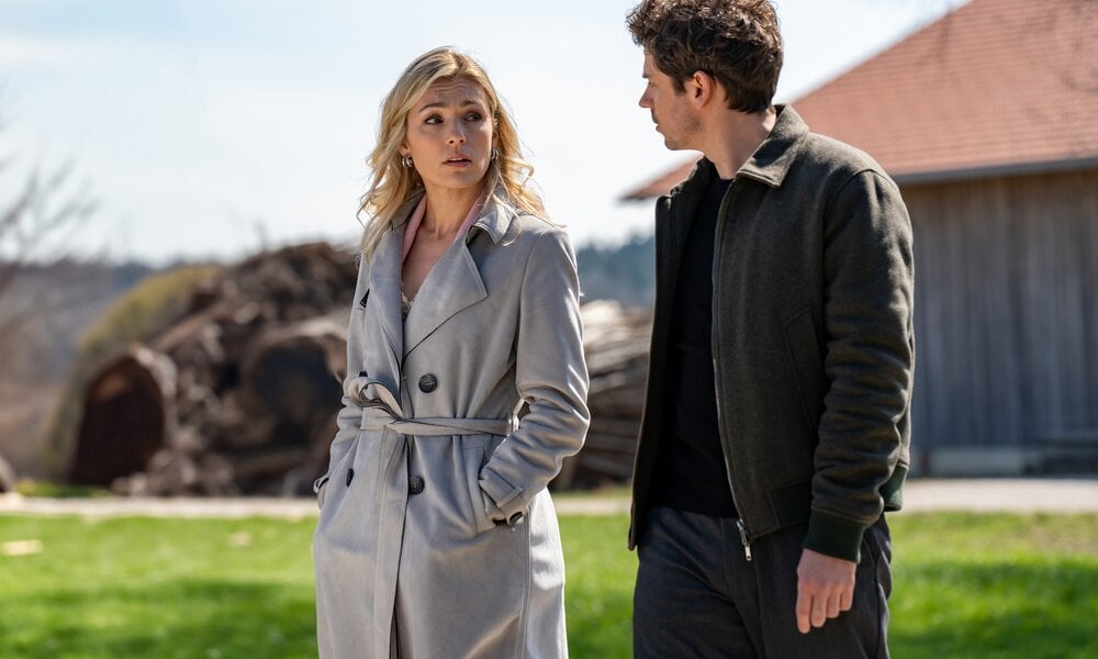 „Sturm der Liebe“: Erwischt! Larissas und Kilians Schwindelei droht aufzufliegen | © ARD/WDR/Christof Arnold