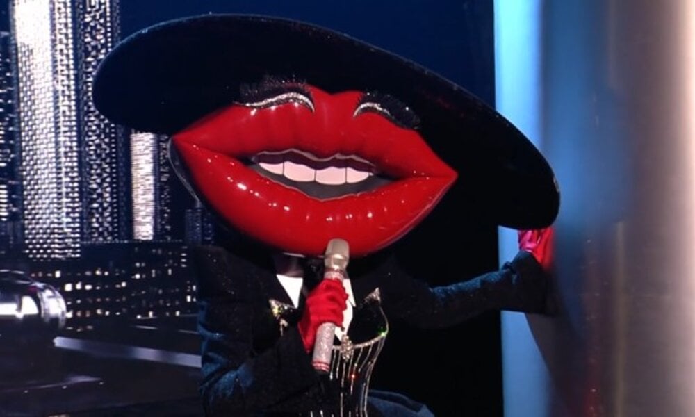 „The Masked Singer“: Zweite Enthüllung überrascht – SIE steckte im Kiss-Kostüm | © ProSieben/Screenshot
