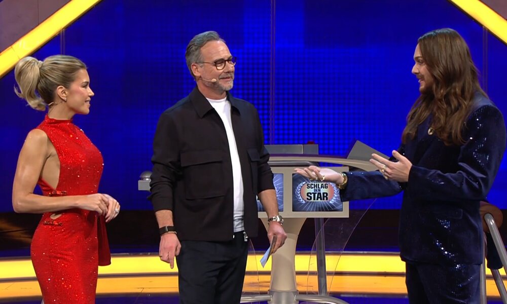 „Schlag den Star“: Sylvie Meis muss sich im ersten Mann-gegen-Frau-Duell geschlagen geben | © ProSieben/Screenshot