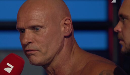 Tränen beim „TV Total Turmspringen“-Jubiläum: Thorsten Legat verletzt sich erneut | © ProSieben/Screenshot