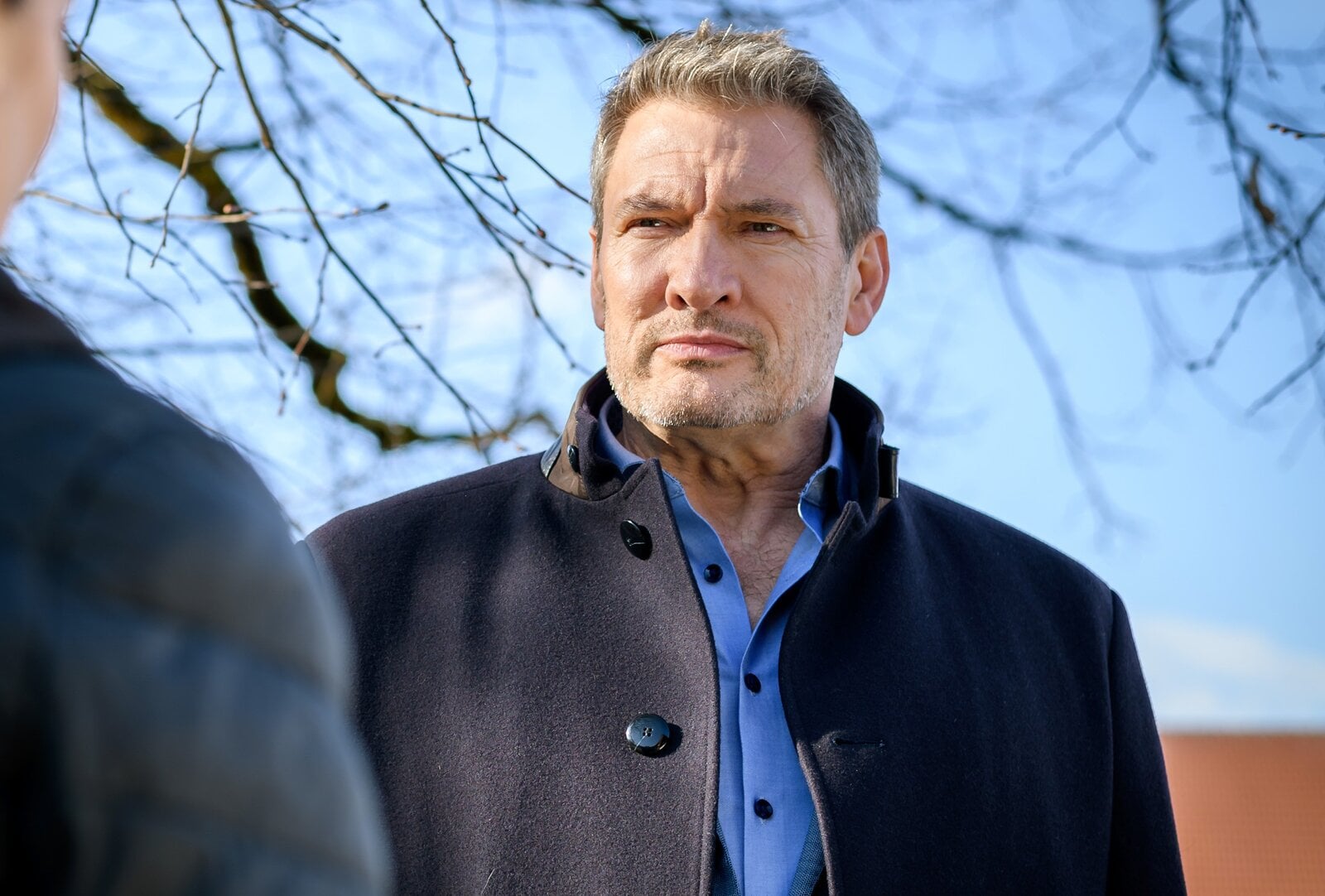 „Sturm der Liebe“: Kommt Christoph Massimo jetzt auf die Schliche? | © ARD/WDR/Christof Arnold