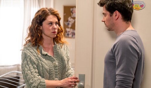 „Sturm der Liebe“: Larissas perfider Plan geht auf – Fanny und Kilian trennen sich | © ARD/WDR/Christof Arnold