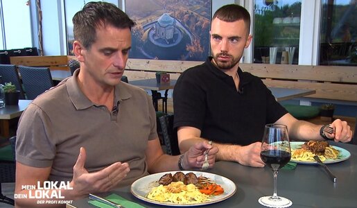 „Mein Lokal, Dein Lokal“-Eklat? Teilnehmer zweifelt an Gastro-Kompetenz des Gastgebers | © KabelEins/Screenshot