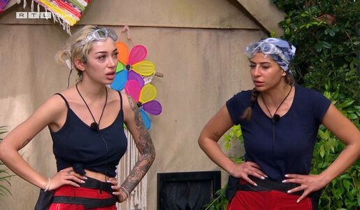 „Dschungelcamp“: Ariel lässt Mitcamper im Stich und verweigert Dschungelprüfung | © RTL