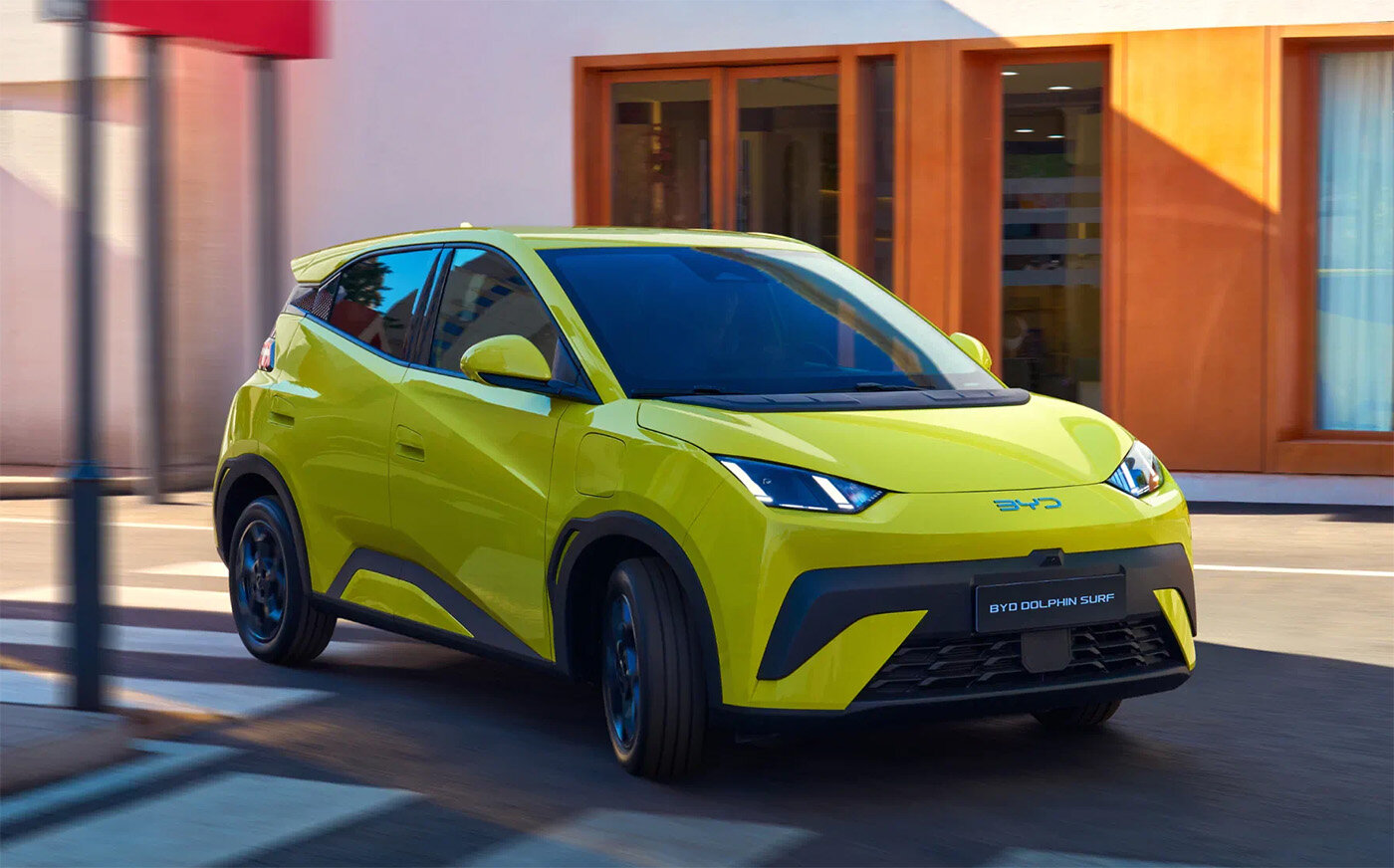 Den gelungenen Mini BYD Dolphin Surf gibt es mit bis zu 156 PS. | © BYD