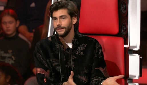 „The Voice Kids“-Coach Alvaro tadelt seine Kollegen – „Finde es unprofessionell!“ | © Sat.1