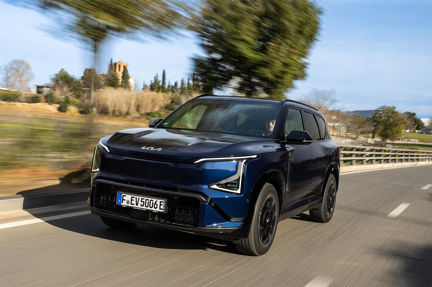 KIA EV 5: Das neue SUV ist der vollelektrische Bruder von Kias Bestseller Sportage. | © KIA