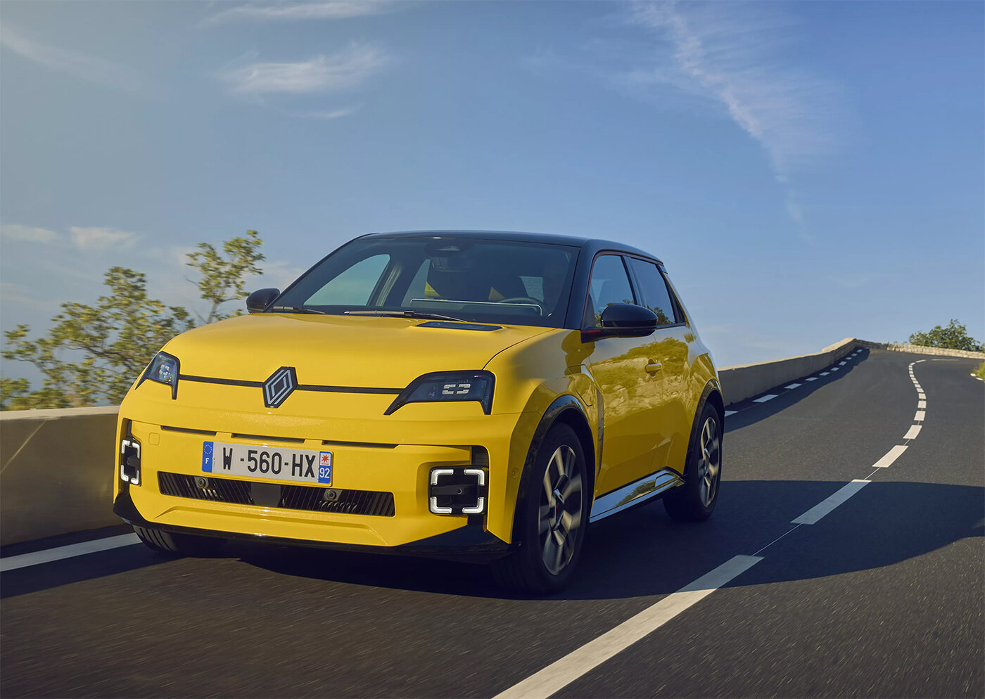 Der neue Renault 5 ETech Electric macht nicht nur in der Stadt Spaß | © Renault