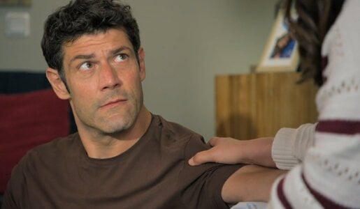 Große Enthüllung bei „Die Landarztpraxis“: Lukas hat einen Sohn! | © Sat.1