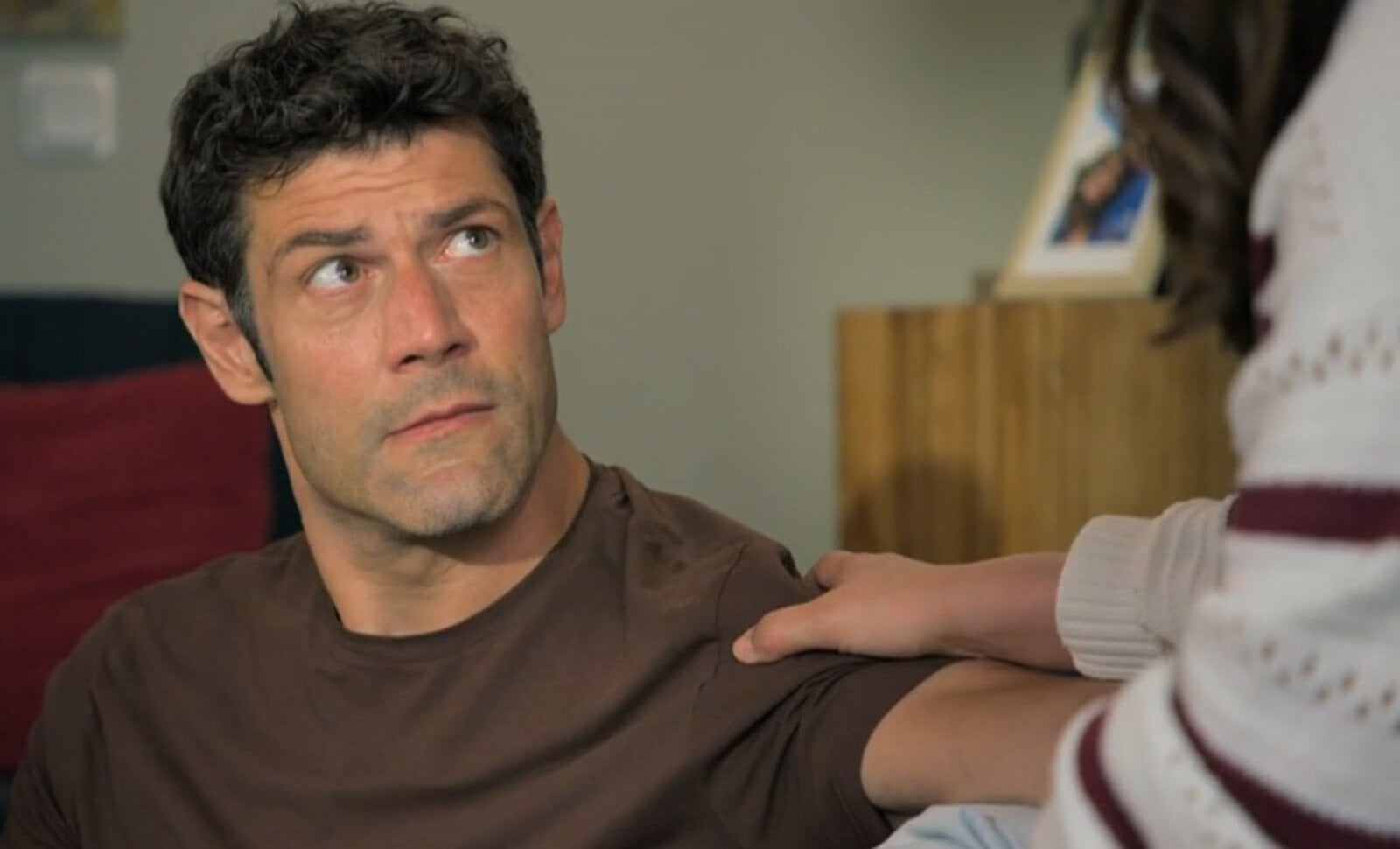 Große Enthüllung bei „Die Landarztpraxis“: Lukas hat einen Sohn! | © Sat.1