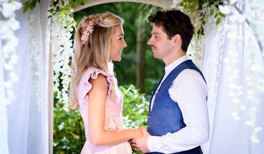 „Sturm der Liebe“: Heimlicher Baby-Plan – Larissa will Fanny endgültig ausschalten | © ARD/WDR/Christof Arnold