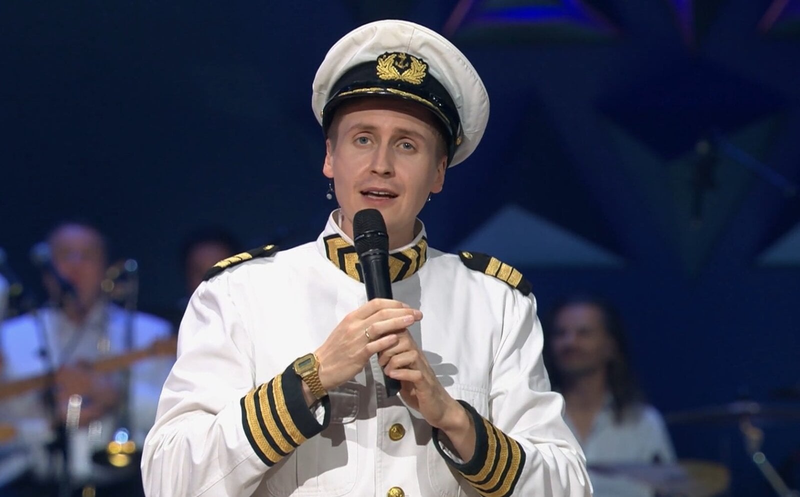 Till Reiners kapert ProSiebens „Wer stiehlt mir die Show?“ als ZDF-Traumschiff-Kapitän | © ProSieben