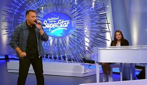 „DSDS“: Bohlen schickt Menowin Fröhlich in den Recall – Tochter Jiepen geht leer aus | © RTL