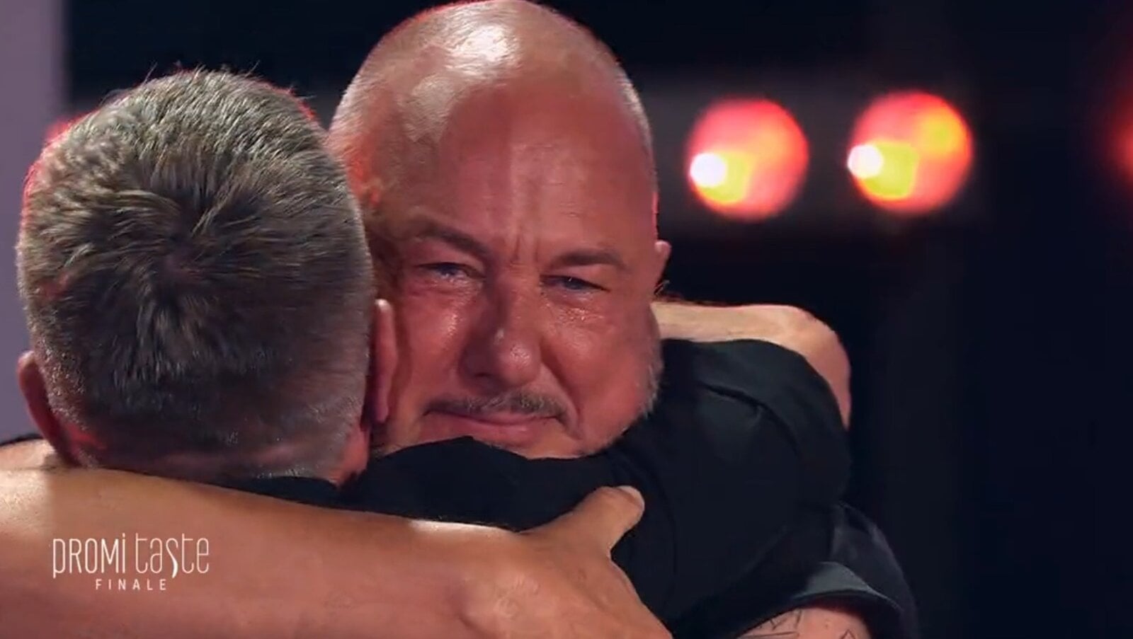 Tränen im „Promi Taste“-Finale: Jochen Schropp bringt Frank Rosin den ersten Sieg | © Sat.1